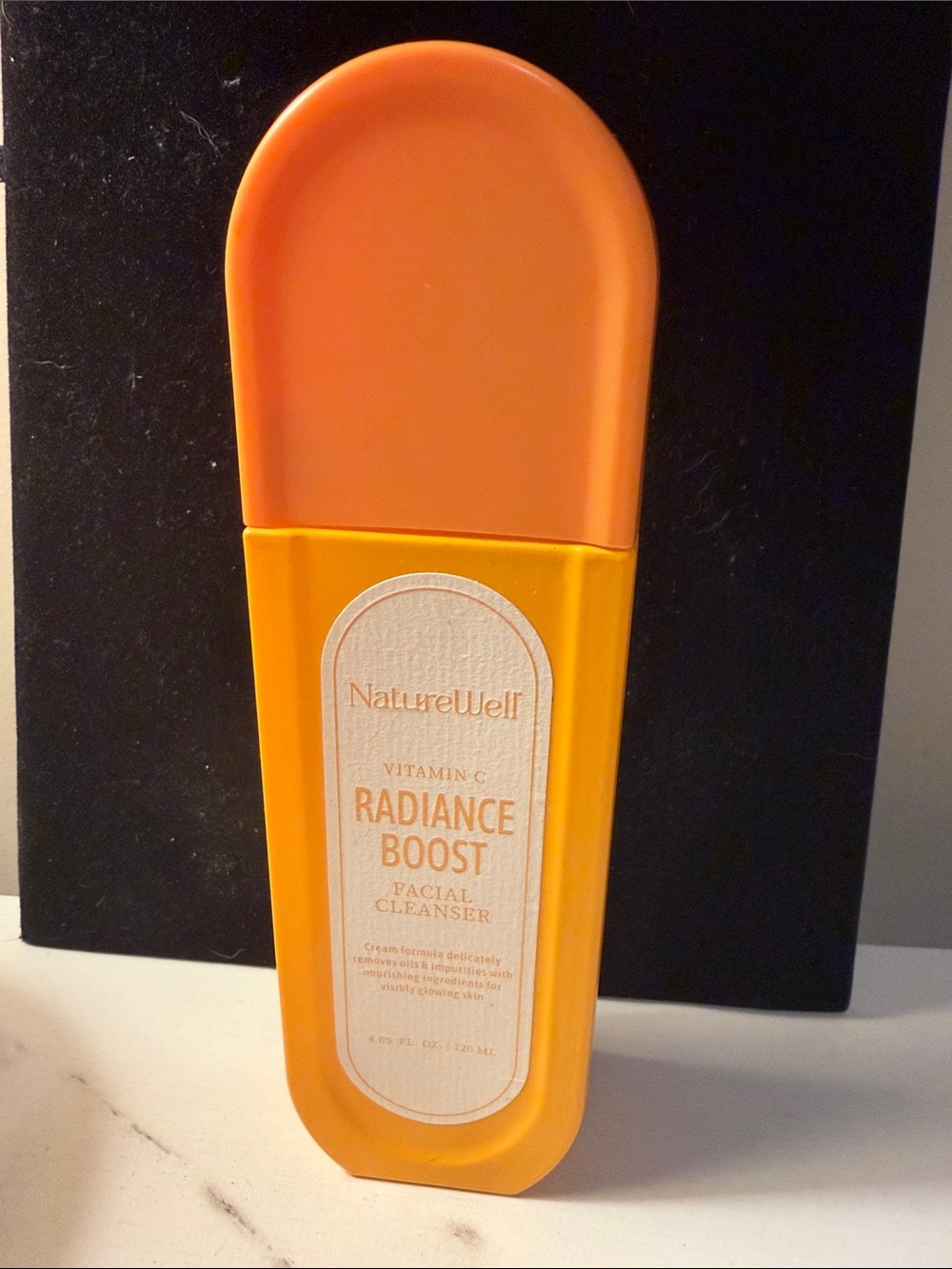 Nature Well Vitamin C Radience Boost Favial Cleanser